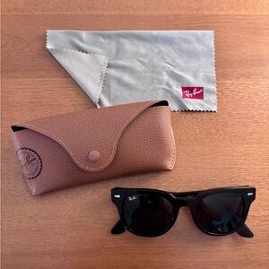 Ray-Ban Meteor Black Sunglasses with Brown Case and Dust Cloth